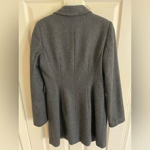 Beautiful Coat. Elegant and in perfect condition. Great Italian brand